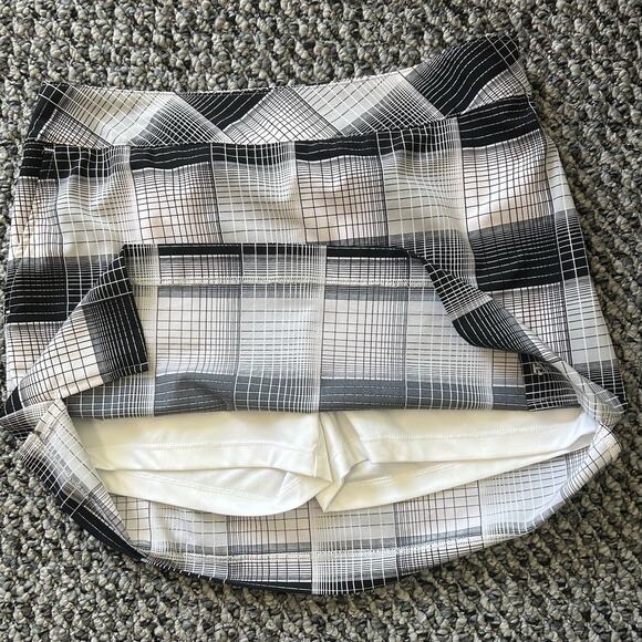 Izod Golf Ladies Sz 6 NWOT Golf Skort Zipper Pockets Golf Balls Tees Pickle Ball - Picture 4 of 6